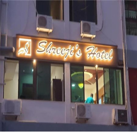 Hotel Shreeji'S Gandhinagar Dış mekan fotoğraf